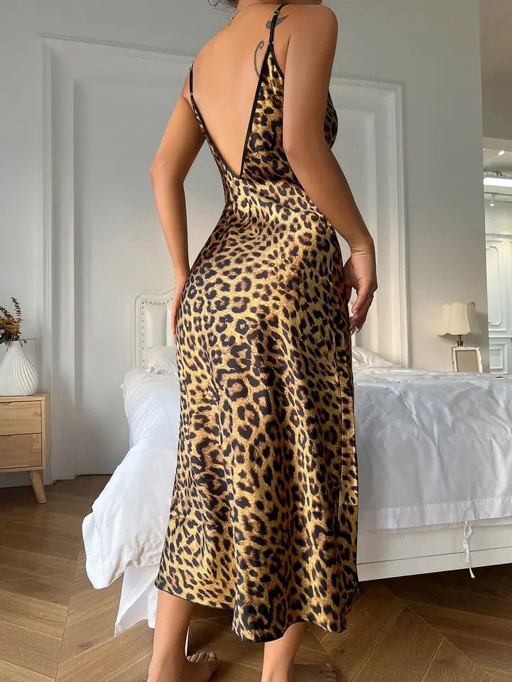 CHK # P63 Cheetah Print Silk Nightwear