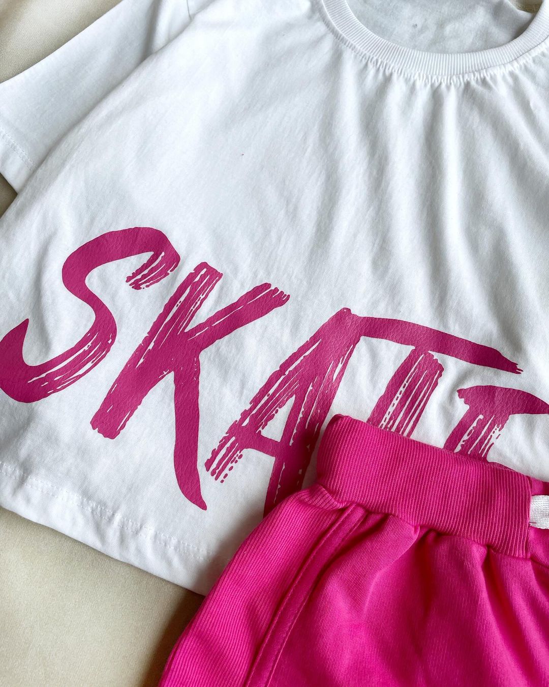 CH 444 Spring Vibes Colorful Skate Printed Top & Boxer Set